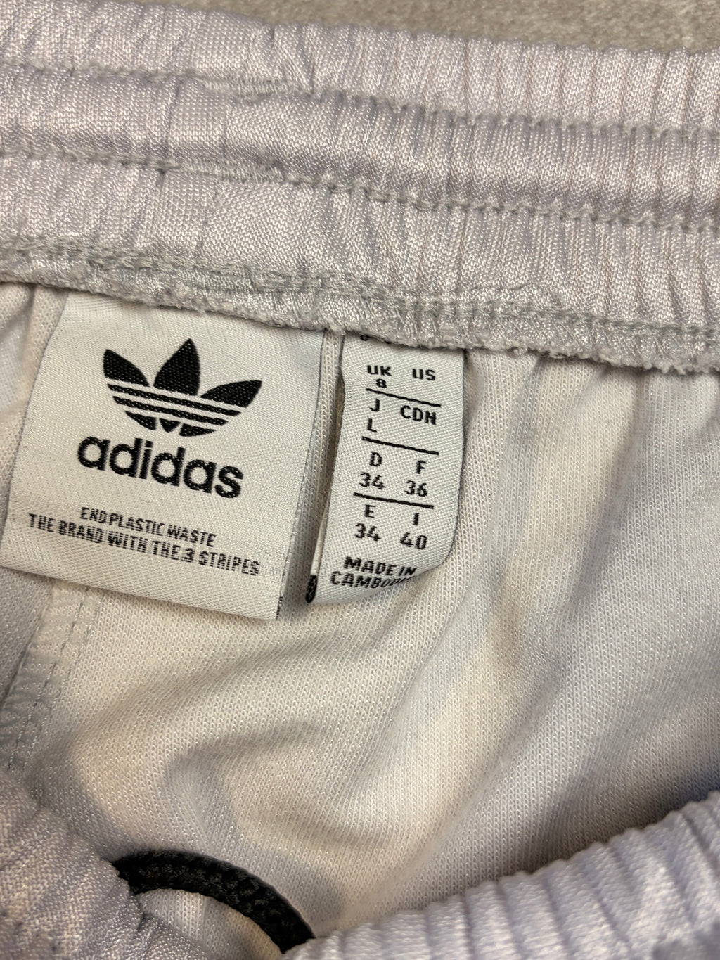 Adidas Originals (XS/34)