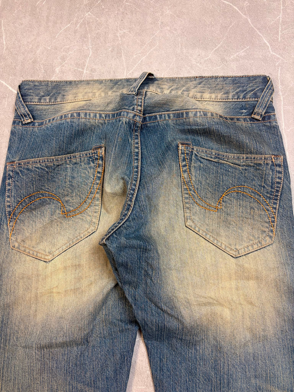 Vintage Distressed Straight Fit Jeans (W30/L32)