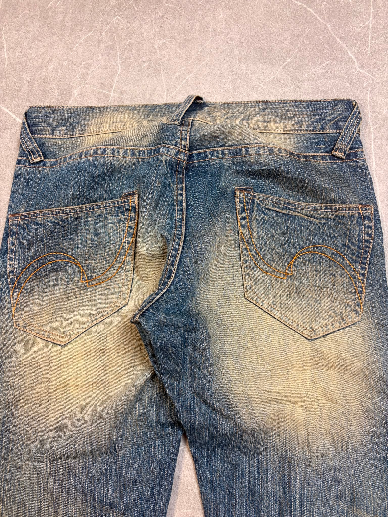 Vintage Distressed Straight Fit Jeans (W30/L32)